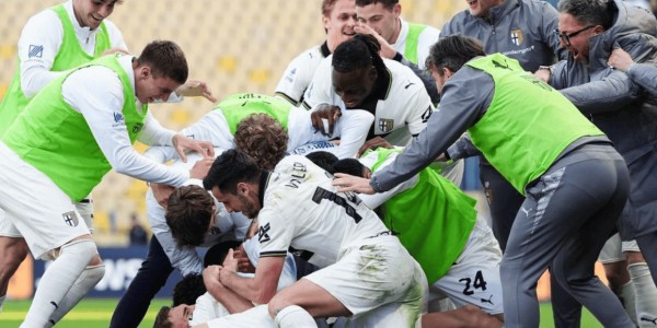 意甲最新积分战报：帕尔马补时绝杀，那不勒斯丢分，罗马超越尤文