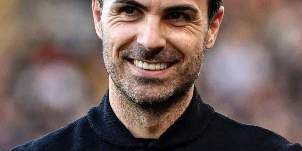 西甲英超双雄齐发力，巴萨阿森纳携手晋级四强，共同冲刺赛季四冠王梦