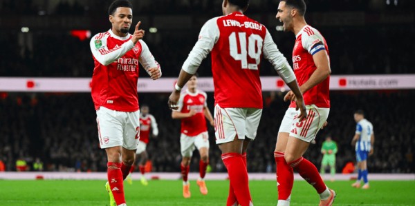 豪门悲喜夜：利物浦0-3出局7场6负 阿森纳2-0迎8连胜 曼城3-1逆转