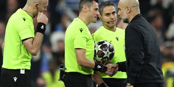 基米希揭秘：皇马“特殊”打法让拜仁如临大敌，欧冠史诗对决一触即发！