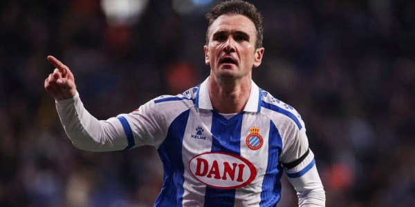 西班牙人主场1-1被联赛垫底奥维耶多逼平，西甲最新积分榜全解析