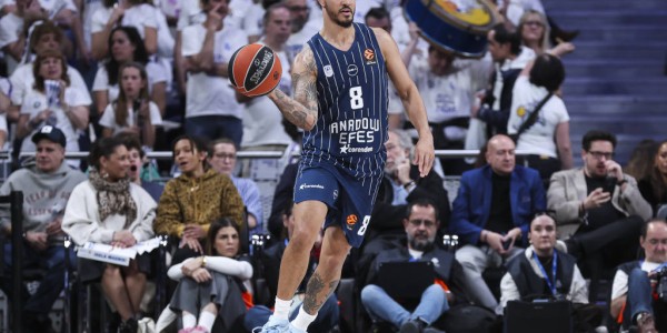 贝林厄姆：与姆巴佩维尼修斯联手，皇马慕尼黑决生死