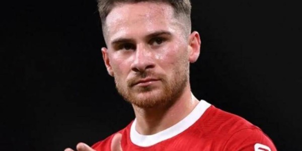 卡拉格刚骂完他就爆发！利物浦10号欧冠一战封神，斯洛特终于用对人了